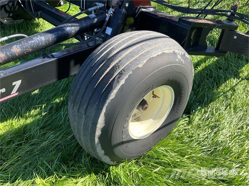 Elmers Super 7 90 ft Harrow Борони
