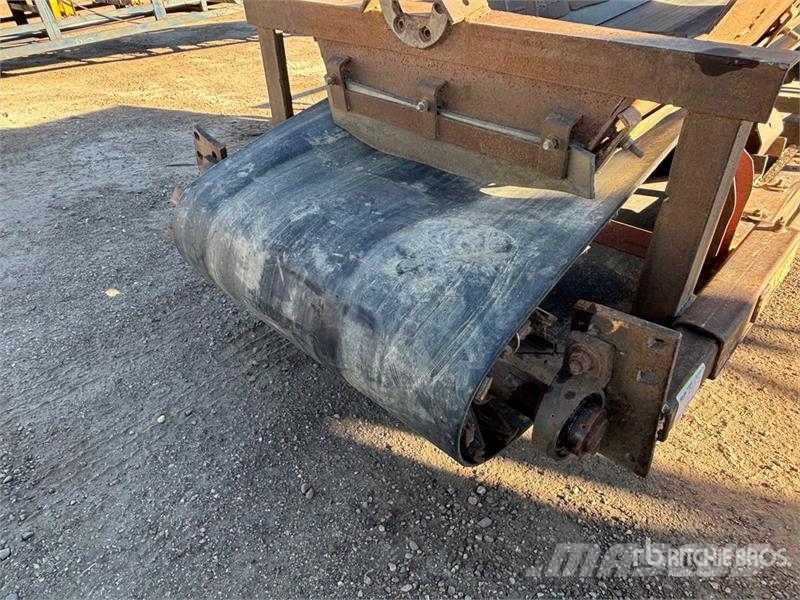 Elrus 36 in x 60 ft Portable Transfer Conveyor Būvniecība- Citi