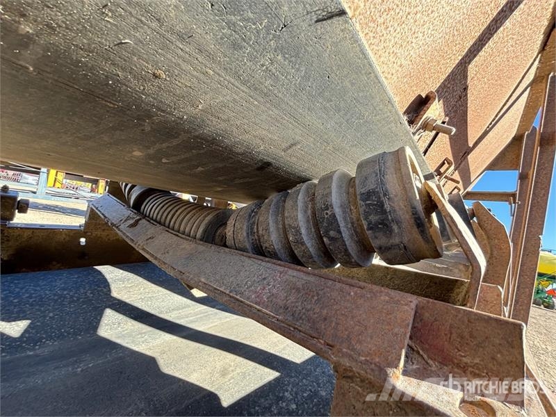 Elrus 36 in x 60 ft Portable Transfer Conveyor Būvniecība- Citi