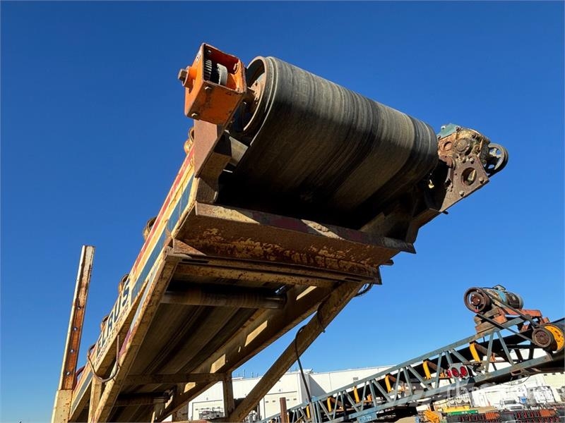 Elrus 36 in x 60 ft Portable Transfer Conveyor Būvniecība- Citi
