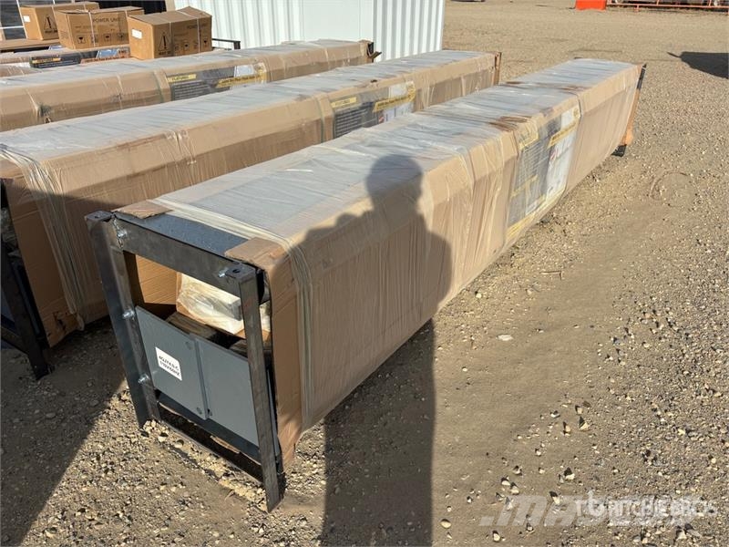 EMC 4QJY4.0-C 9000 lb Four Post Car Lift (Unused) 其他組件
