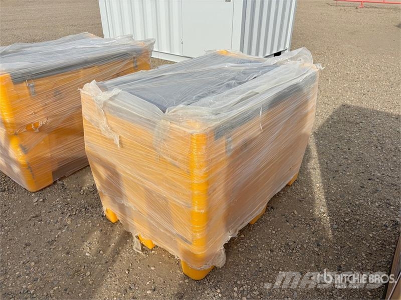 EMC DFT116 116 gal Fuel Tank (Unused) Drivstoff og additiv tanker