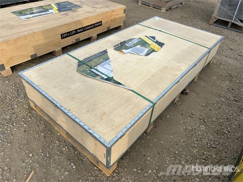 EMC PT2040 20 ft x 40 ft x 10ft PVC Party Tent (Unused Overige aanhangers