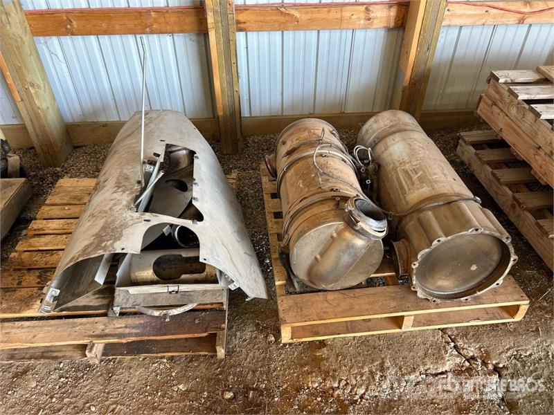 Emission Kit - Fits John Deere 9620 Tractor Drugi deli