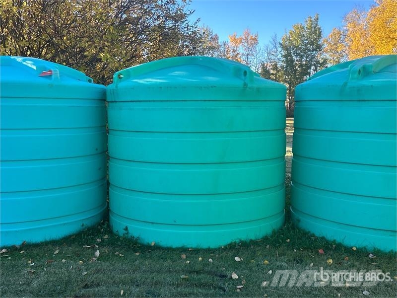 Enduraplas 1550 gal Poly Water Tank صهاريج الوقود والصهاريج الإضافية