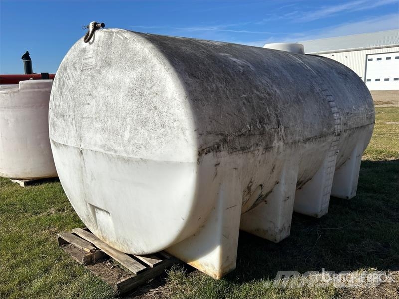 Enduraplas 2500 gal Poly Water Tank Nádrže na palivo a aditíva