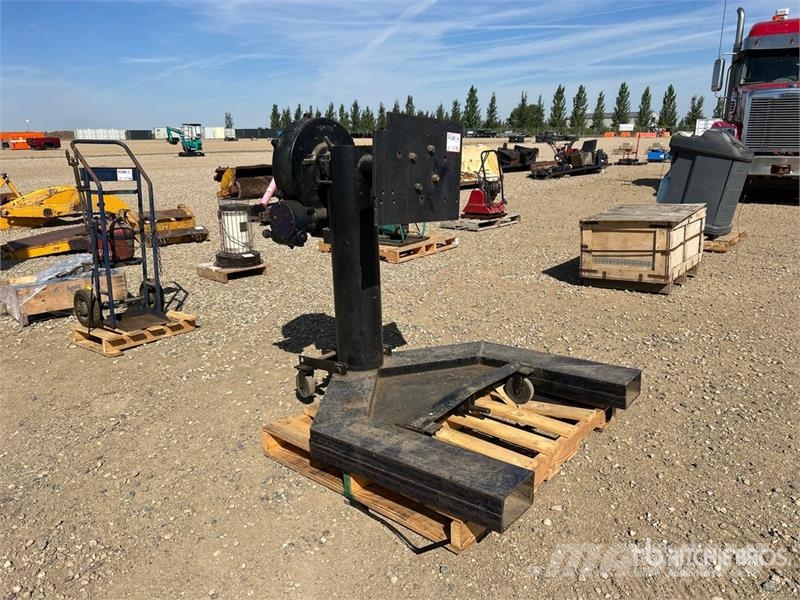 Engine Stand Other components