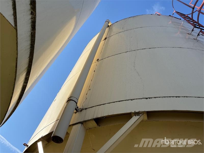 Engro +/- 3000 bu 3 Ring Smooth Wall Hopper Grain Stockage, conditionnement - Autres