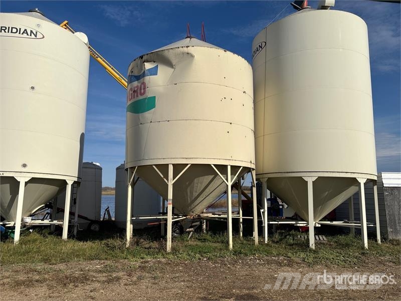 Engro +/- 3000 bu 3 Ring Smooth Wall Hopper Grain Stockage, conditionnement - Autres
