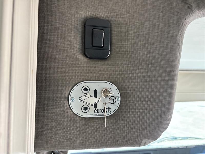 Entegra Vision XL 34G Motor Home Kampery i przyczepy kempingowe