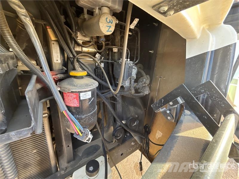 Entegra Vision XL 34G Motor Home Kampery i przyczepy kempingowe
