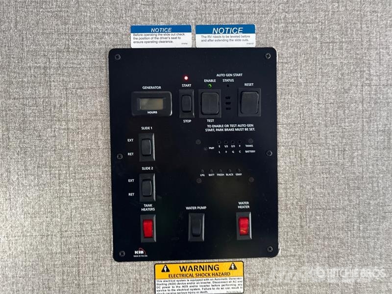 Entegra Vision XL 34G Motor Home Kampery i przyczepy kempingowe