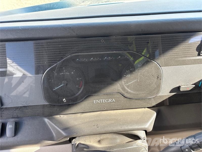 Entegra Vision XL 34G Motor Home Kampery i przyczepy kempingowe