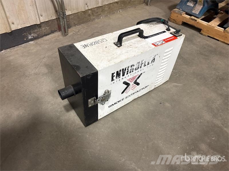  Enviroflex Smoke Extractor معدات البناء - غير ذلك