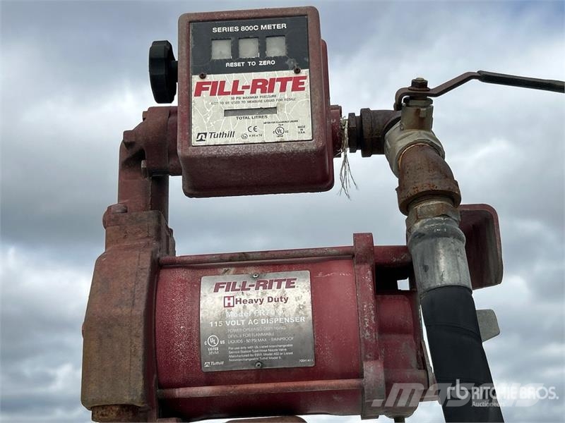 Envirotank 2987 L Skid Mounted Steel Fuel Tank Kraftstoff- und Zusatzstoffbehälter