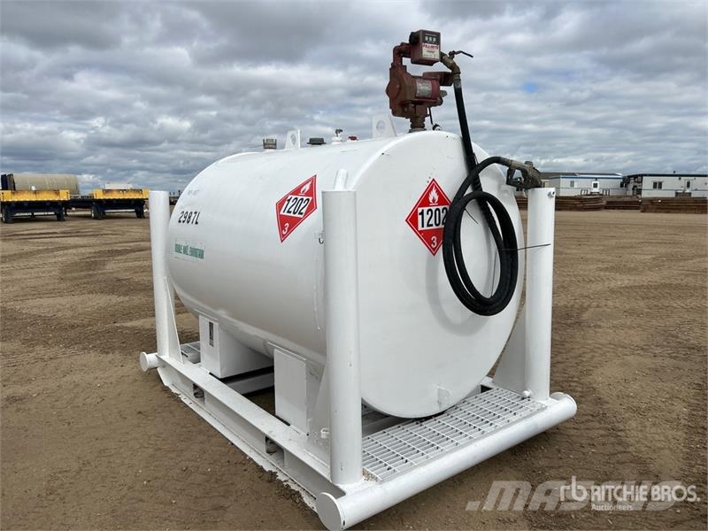 Envirotank 2987 L Skid Mounted Steel Fuel Tank Kraftstoff- und Zusatzstoffbehälter
