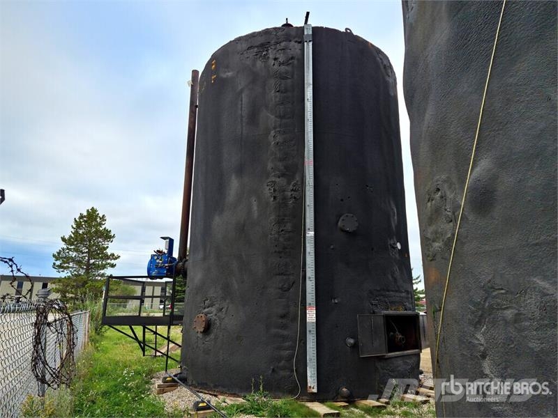 Envirovault 1000 bbl Fuel Tank Паливні та присадочні баки