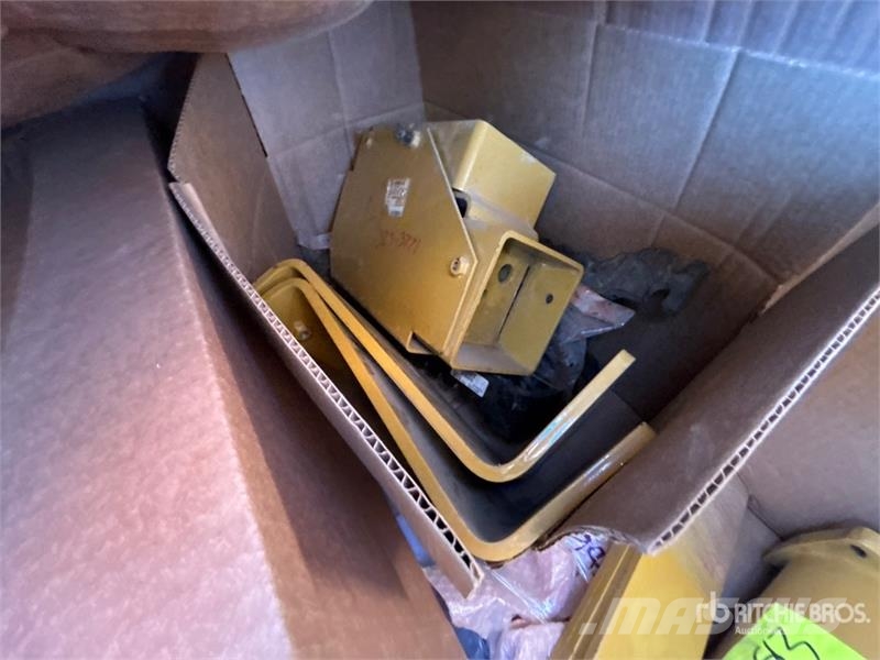  Equipment Parts Andre komponenter