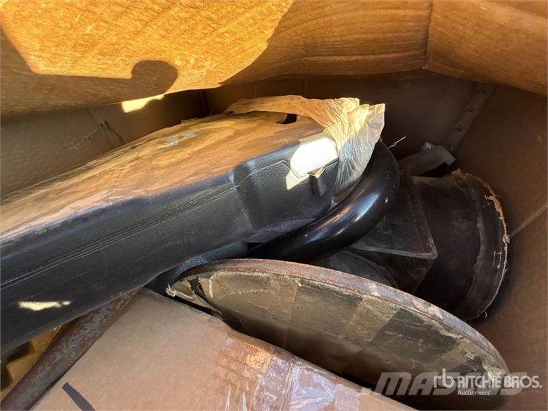  Equipment Parts Andre komponenter