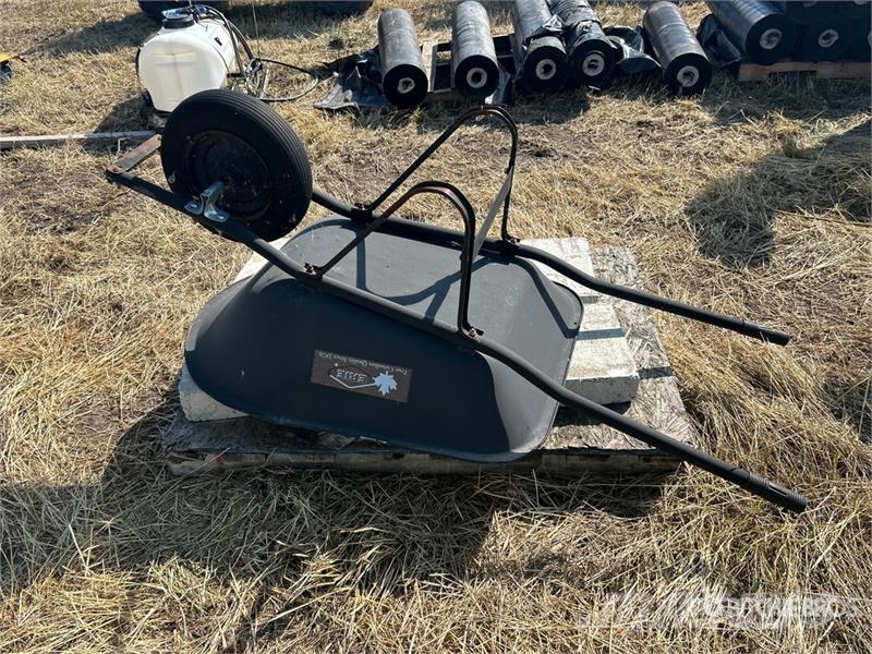 Erie Wheelbarrow and Concrete Blocks Drugi deli