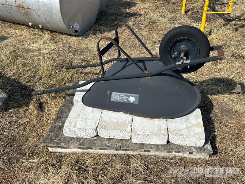 Erie Wheelbarrow and Concrete Blocks Drugi deli