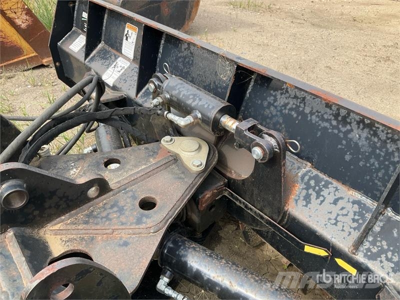 Erskine 96 in Skid Steer Snow Blade حراثات ونصول الجليد