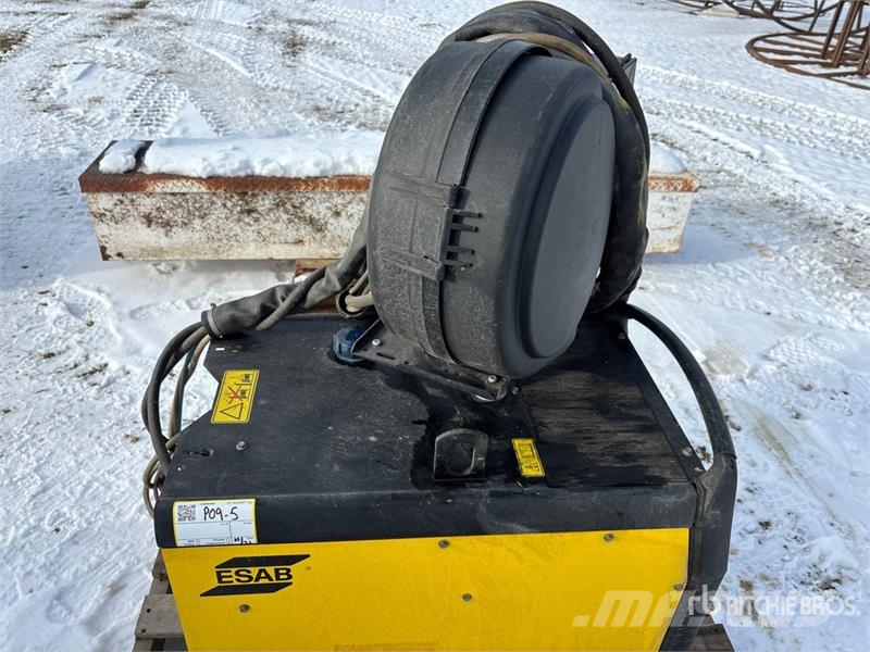 Esab 5200cw MIG Electric Welder Metināšanas iekārtas