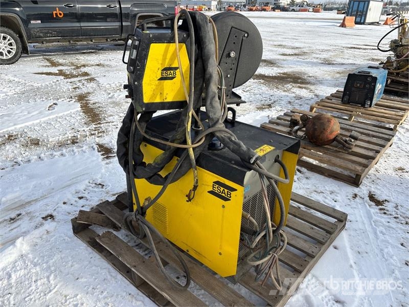 Esab 5200cw MIG Electric Welder Metināšanas iekārtas