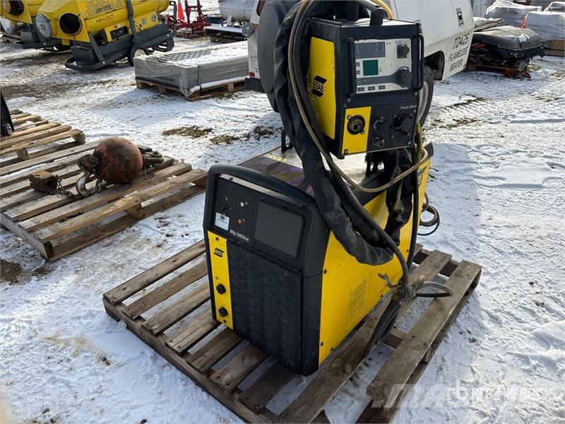 Esab 5200cw MIG Electric Welder Metināšanas iekārtas