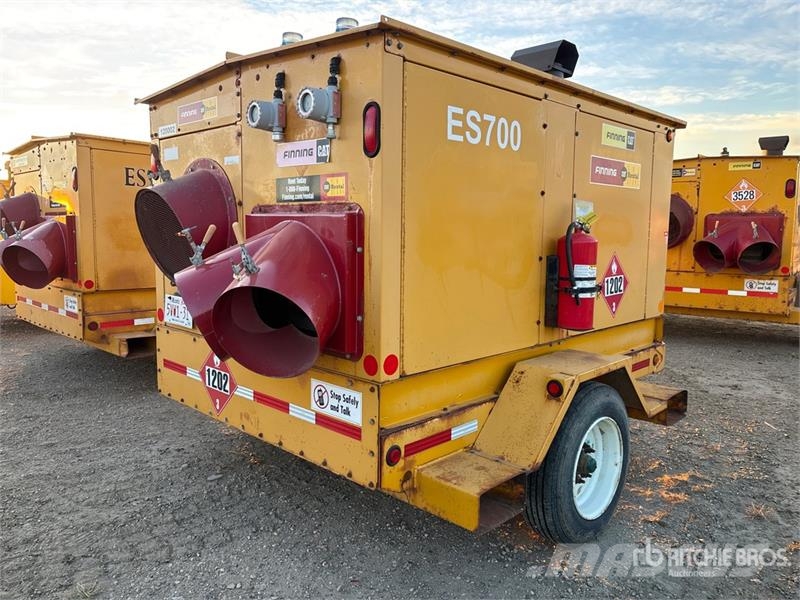 ESI ES700B-E Space Heater Kühl- und Heizsysteme