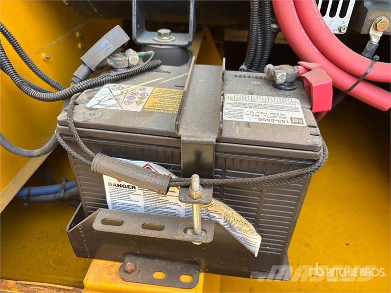 ESI ES700B-E Space Heater Fűtő és Hűtő felszerelések