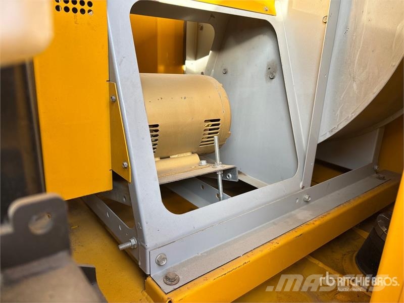 ESI ES700B-E Space Heater Fűtő és Hűtő felszerelések