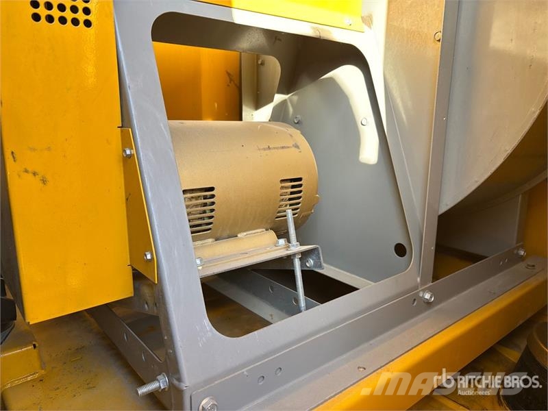  ESI ES700B-E Space Heater Fűtő és Hűtő felszerelések