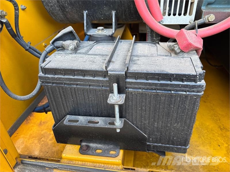 ESI ES700B-E Space Heater Kühl- und Heizsysteme