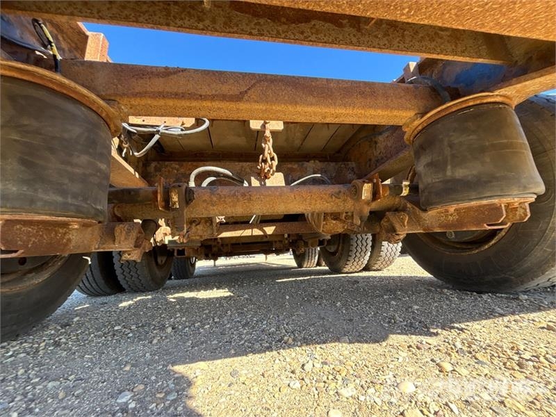 ETM 53 ft Tri/A Folding Neck Trailer Raskeveohaagised
