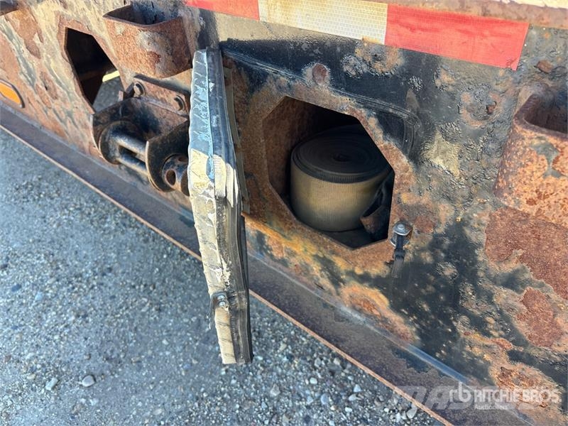 ETM 53 ft Tri/A Folding Neck Trailer Raskeveohaagised