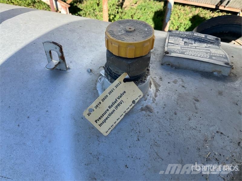Eveready A500H 500 gal Steel Propane Tank Fuel and additive tanks