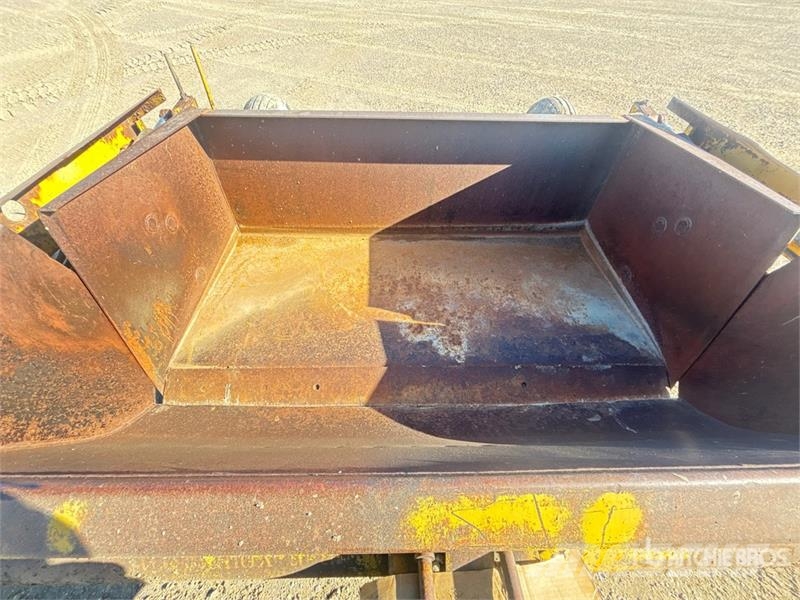 Eversman 2SD 4 Tire Hydraulic Pull Scraper Скрепери