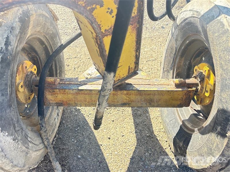 Eversman 2SD 4 Tire Hydraulic Pull Scraper Скрепери