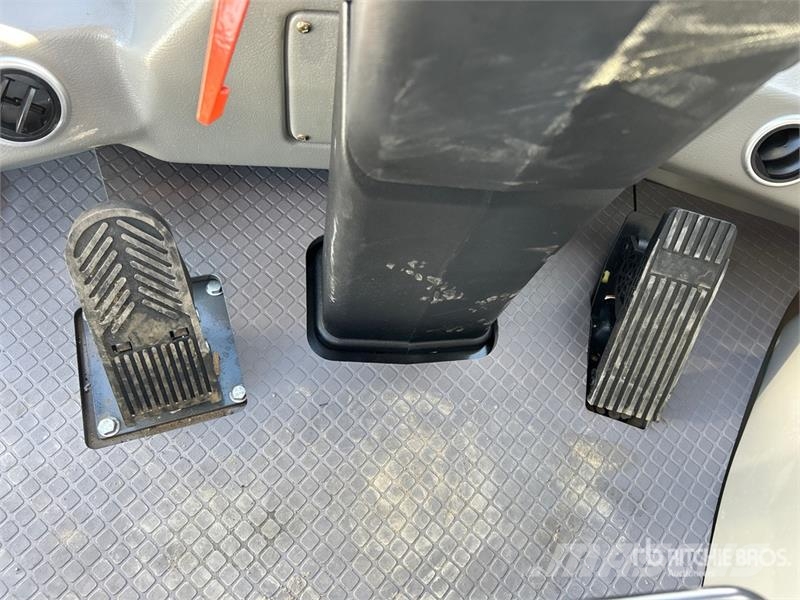 Everun ER2500 Telescopic Wheel Loader (Unused) Pale gommate