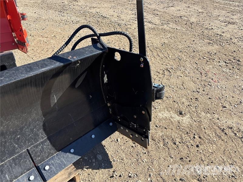 Everun ER2500F 114 in Skid Steer Snow Blade Snežne deske in plugi