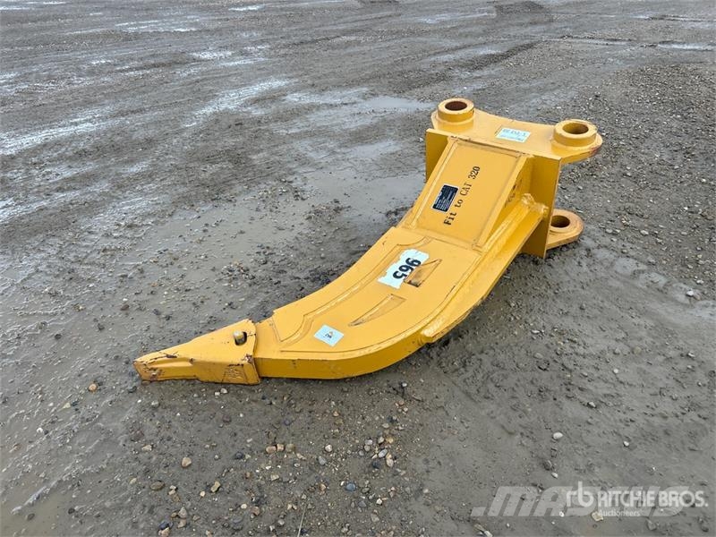  Excavator Ripper - Fits Cat 320 خداشات