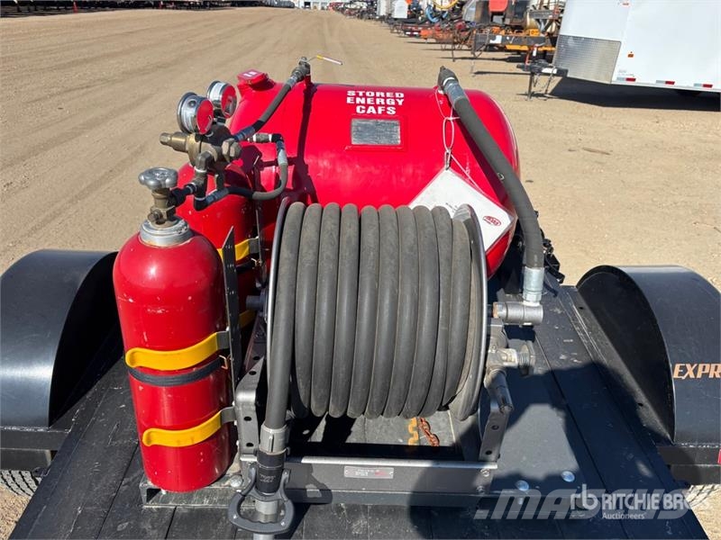  Express 8 ft S/A Foam Sprayer Utility Trailer Ostale prikolice