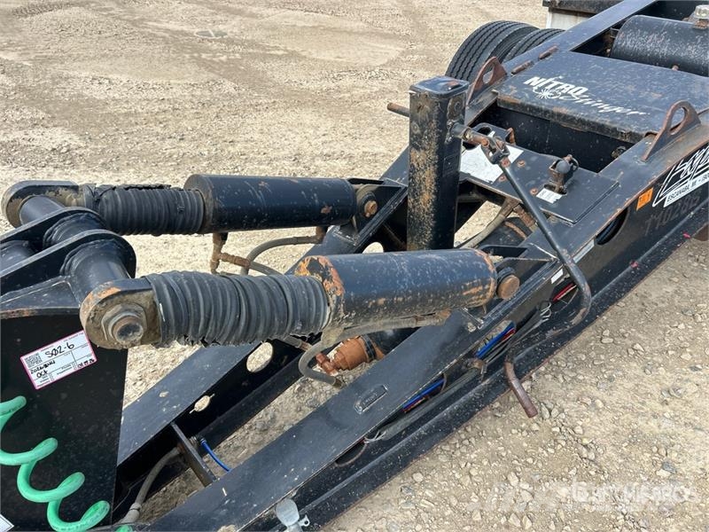 Express Nitro-Stinger S/A Booster Axle مقطورات أخرى
