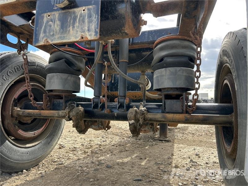 Express Nitro-Stinger S/A Booster Axle مقطورات أخرى
