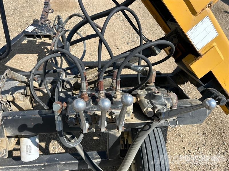 Ezee-on 2200 x 1 ft S/A Hydraulic Post Pounder Fencing equipment