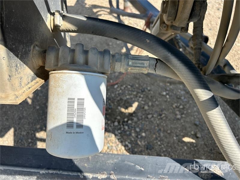 Ezee-on 2200 x 1 ft S/A Hydraulic Post Pounder Fencing equipment