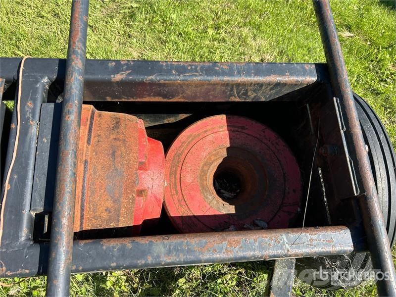 Ezee-on 2200 x 103 in S/A Hydraulic Post Pounder Zäune und Zubehör