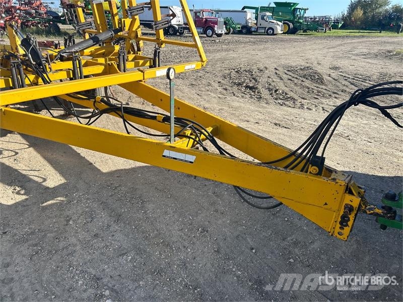 Ezee-on 5300 40 ft Cultivator Cultivadoras