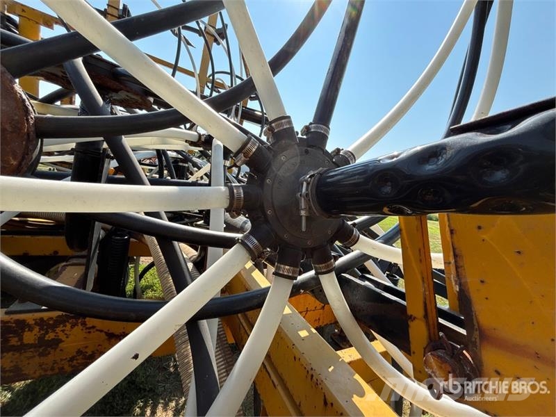 Ezee-on 5500 32 ft Air Drill Mechanické secí stroje